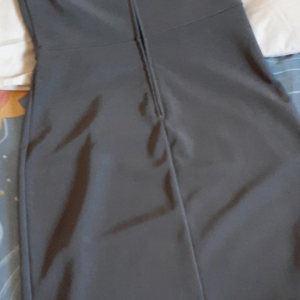 Dress - Picture 4 of 6